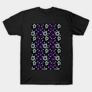 Purple pansy flower pattern T-Shirt